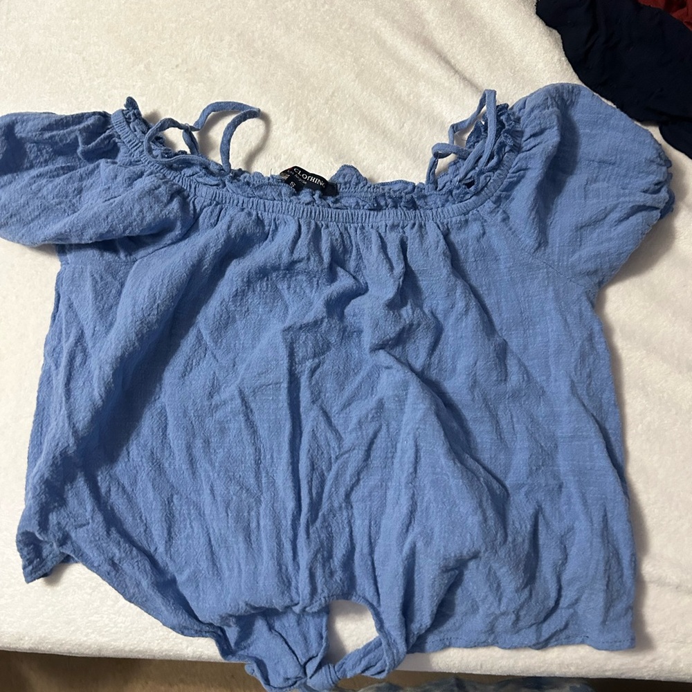 Blue summer tank, small and frilly!